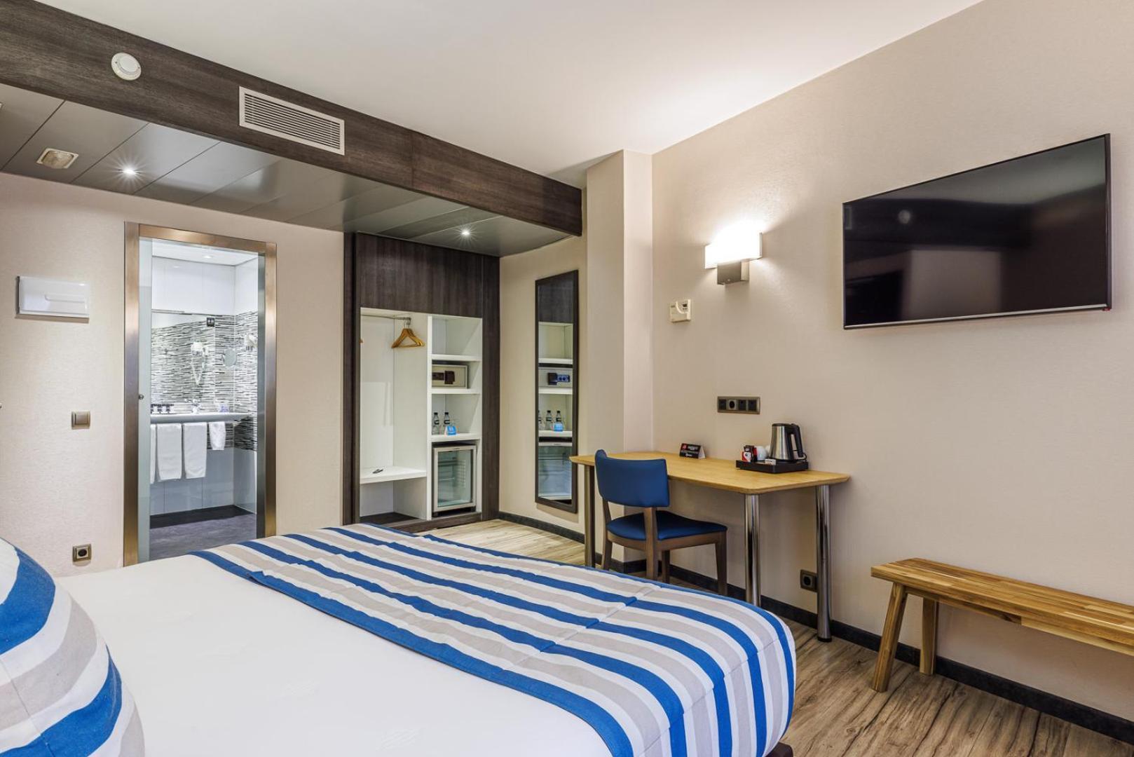 Hotel Ronda Lesseps Barcelona Zimmer foto